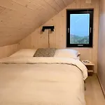 New Cabin With Ocean Views In Vesteralen Straumsjoen