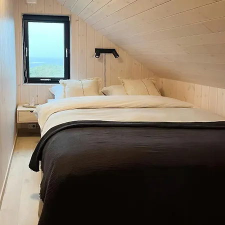 Feriehus New With Ocean Views In Vesteralen Straumsjoen