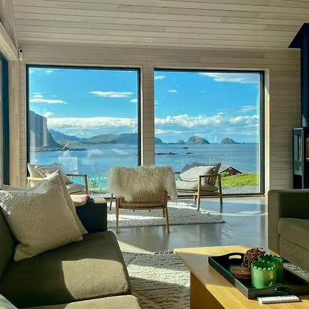 Feriehus New With Ocean Views In Vesteralen *